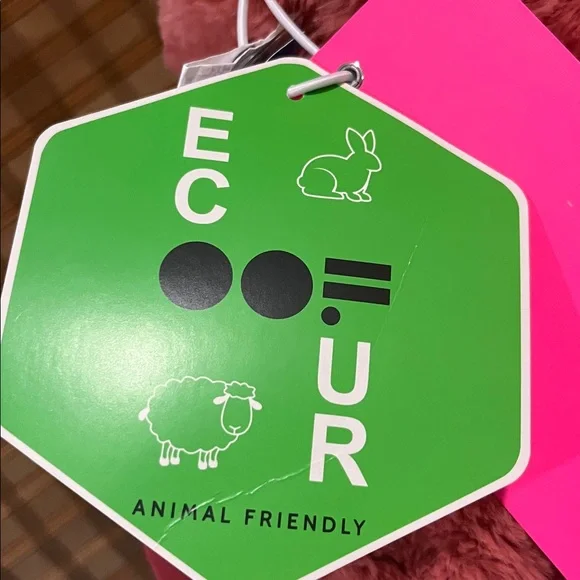 OOF Eco Fur women’s jacket! So cute and cozy! - Picture 5 of 9